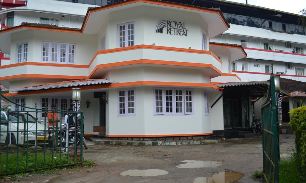 Royal Retreat Hotel Munnar Buitenkant foto